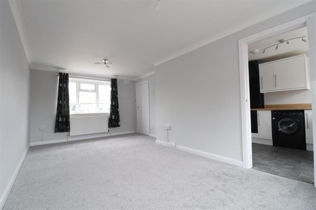 Masefield Road, Braintree photo 4