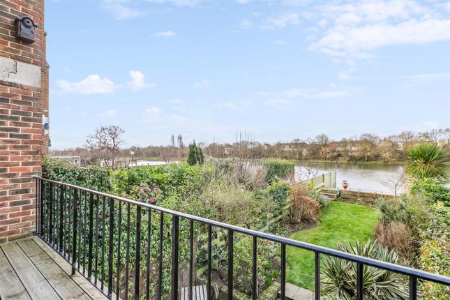 Terraced house to rent in Chiswick Staithe, Hartington Road, London