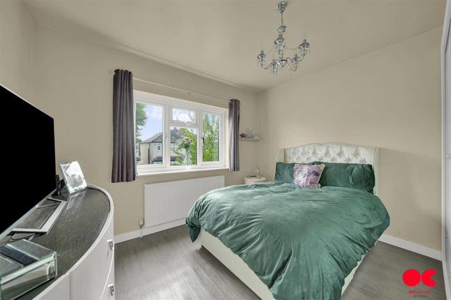 48, Salisbury Road, Gidea Park photo 4