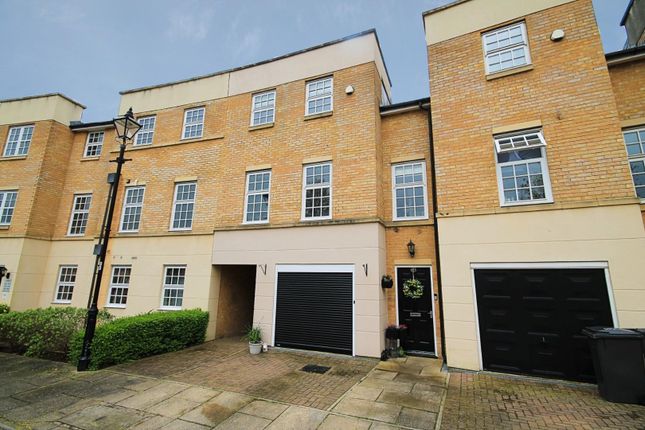 Thumbnail Town house for sale in Bishopfields Drive, York, North Yorkshire