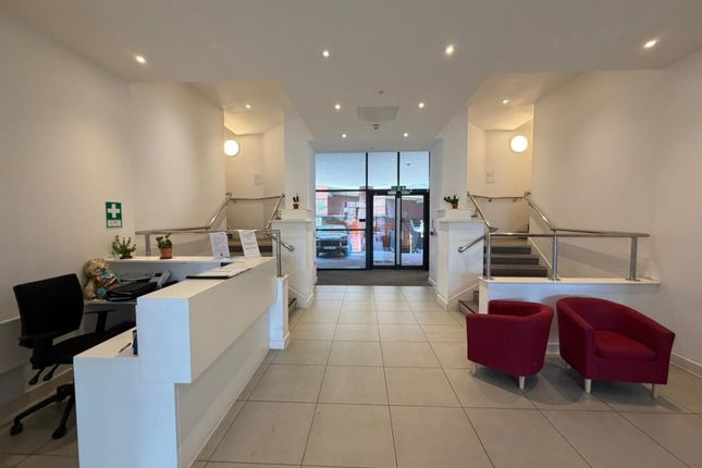 Flat 24 Verona Apartment, Wellington Street, Slough photo 3