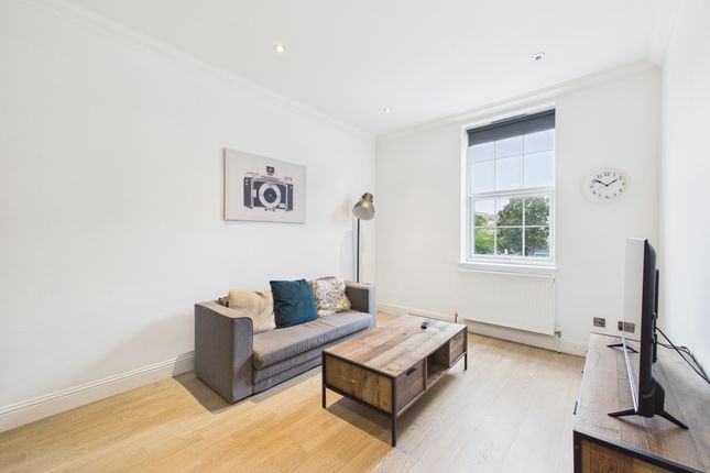 Flat 4, 14, Richmond Place, Brighton photo 2