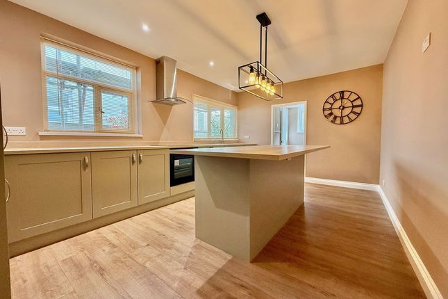 180, Peverell Park Road, Plymouth photo 4