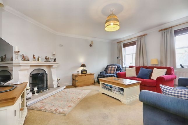 Town house for sale in Oxendown, Meonstoke
