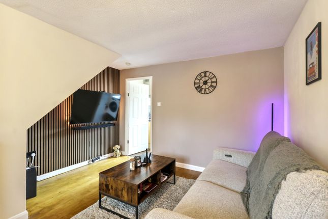 430, Thorney Leys, Witney photo 3