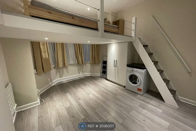 Flat, Muswell Hill, London photo 5