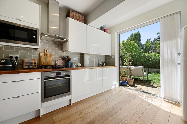 Ground Floor Flat, 43, Maldon Road, Acton photo 4