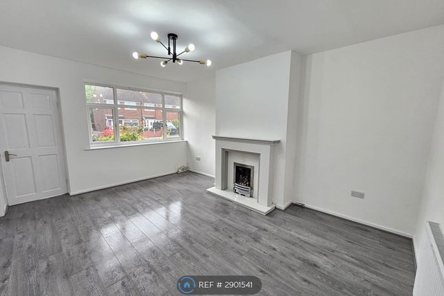 Camberwell Crescent, Wigan photo 2