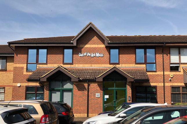 Office to let in Oldfield Road, Hampton