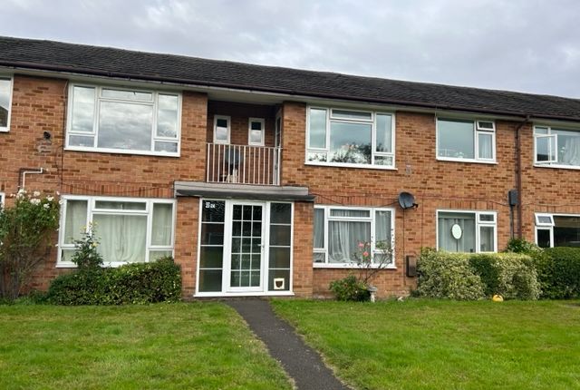 Flat to rent in Prince Andrew Close, Maidenhead