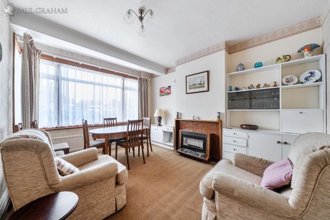 Brookfield Avenue, Sutton photo 3
