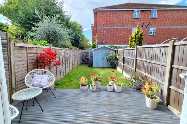 2-bed house on Clydesdale Close Malting Way, Isleworth, £2,100/mo