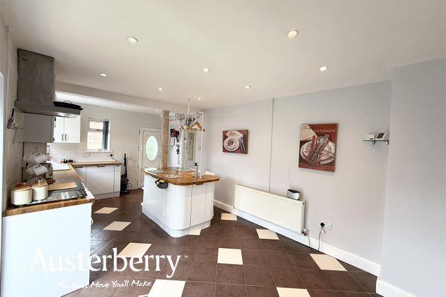 65, Hollybush Road, Stoke-On-Trent photo 5