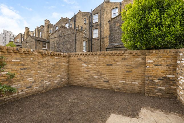 34, St. Marys Gardens, London photo 4
