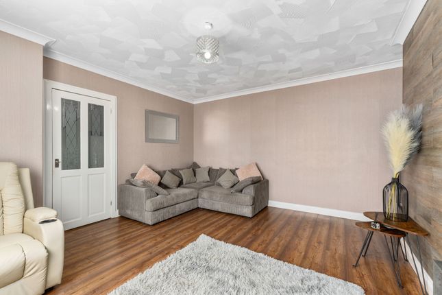 5 Woodside Place, Linlithgow photo 4