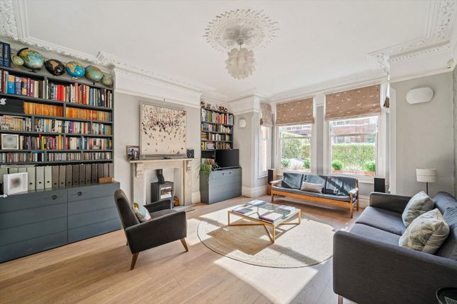 23, Ardbeg Road, London photo 2