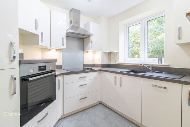 Apartment 2,Haworth Court, Preston Road, Chorley photo 4