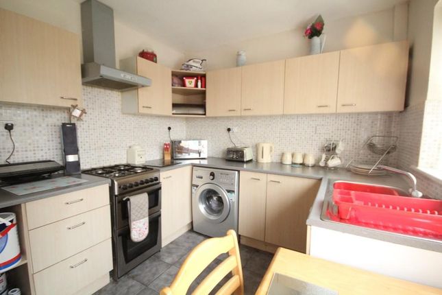 17, Afon View, Deeside photo 4