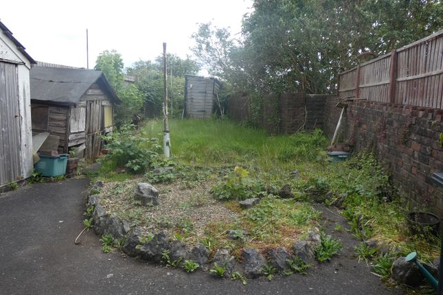 26, Crymlyn Road, Skewen photo 4