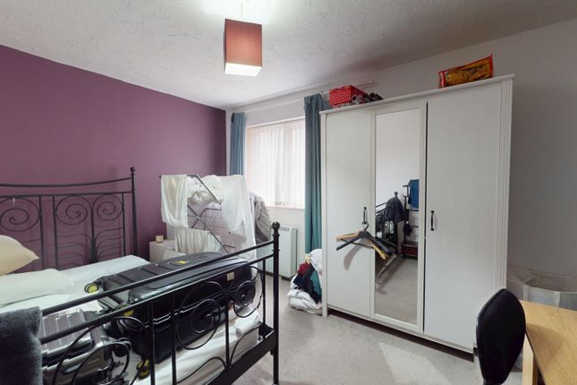 108, Seager Drive, Cardiff photo 4