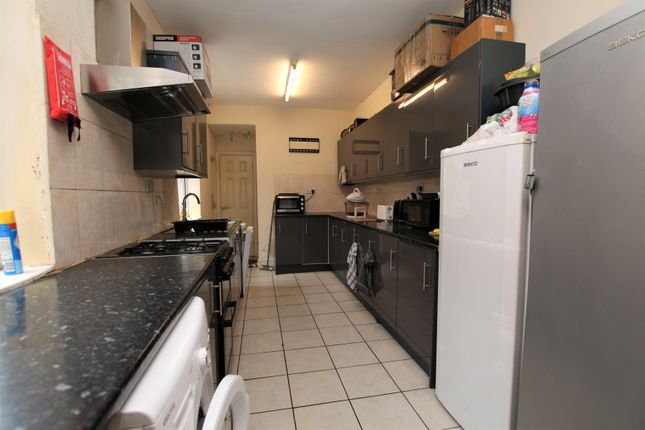 16, St Catherines Grove, Lincoln photo 2