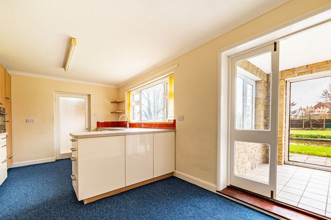 24, Gorse Lane, Silk Willoughby, Sleaford photo 2