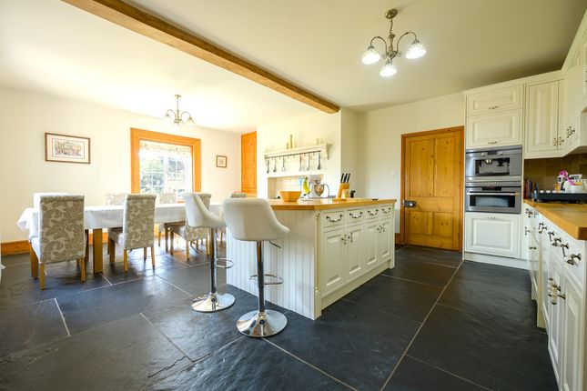 Upper Foxhall House-19