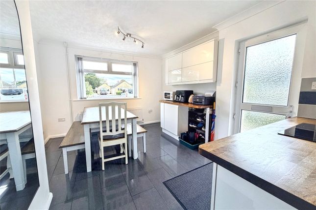 11, Berry Road, Westbury photo 4