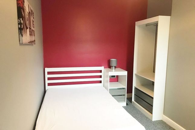 Room 2, 208 Upper Dale Road, Derby photo 3
