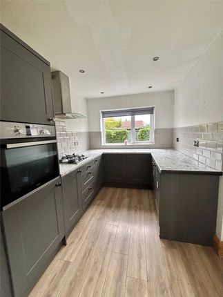 13, Brooke Avenue, Cheshire photo 4