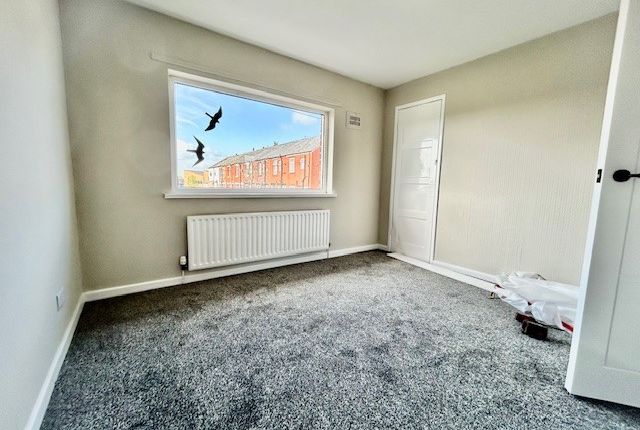 37, Chorley photo 5