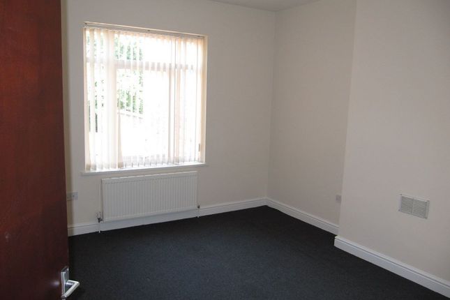 33C Princes Street, Nuneaton photo 2