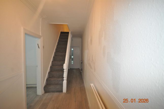 11, Granville Avenue, Salford photo 3