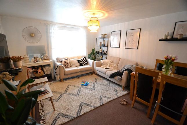 End terrace house for sale in Engleheart Drive, Feltham