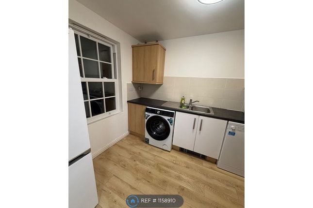 Ewden Close, East Wichelstowe, Swindon photo 3