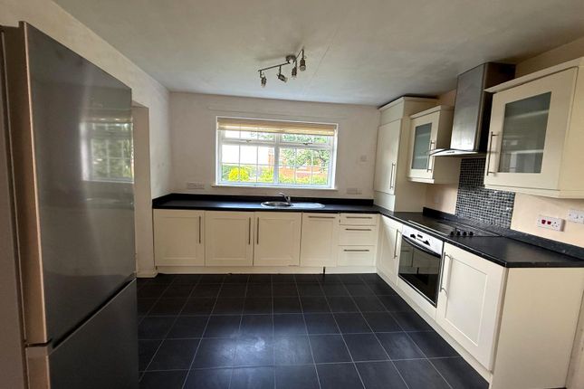 5, Sandringham Drive, Newcastle Upon Tyne photo 3