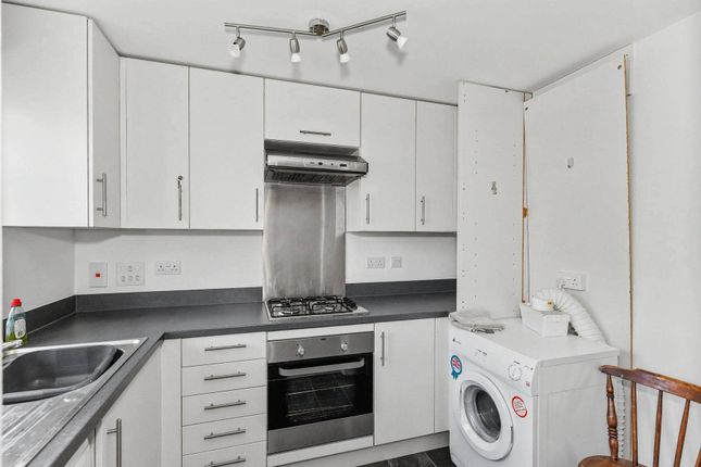 7, 7 Waterfurrows Way, Moulton photo 3