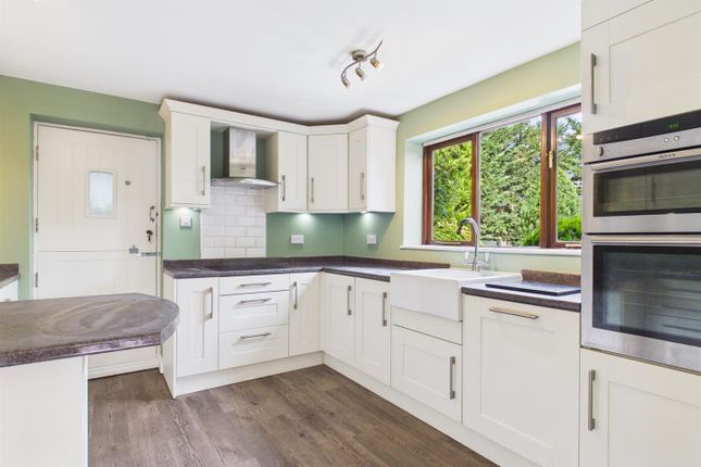 Clarendon Cottage, 22, Clarendon Square, Leamington Spa photo 3