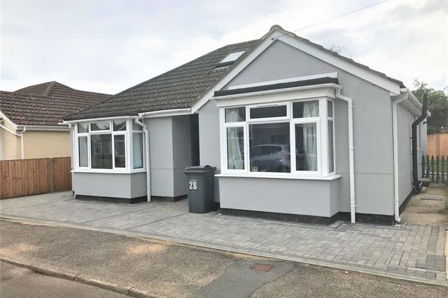 Bungalow to rent in Oval Gardens, Gosport