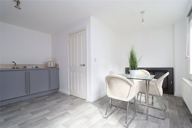 54, Exbury Lane, Westcroft photo 4