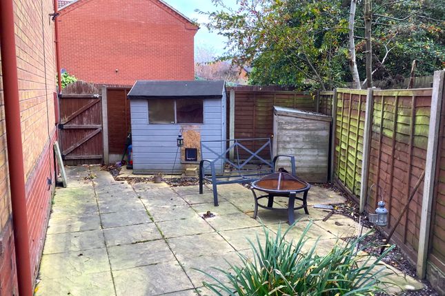 End terrace house for sale in Vicarage Gardens, Swadlincote