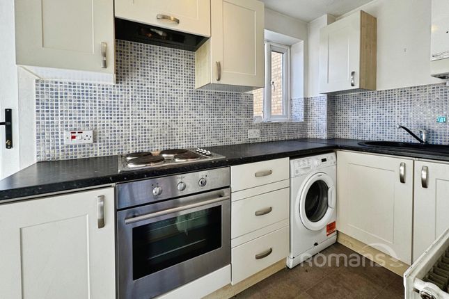 49, Wargrove Drive, Sandhurst photo 3