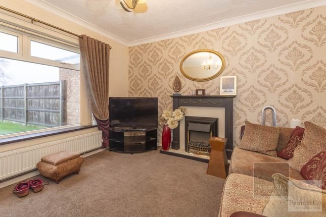 29, Armstrong Road, Norwich photo 2