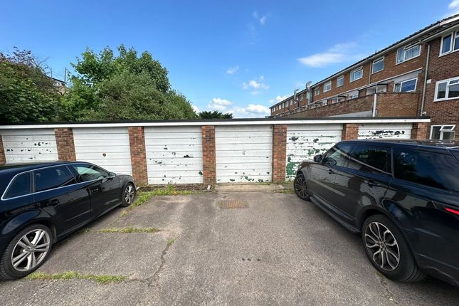 5 Downley Court, Grays Lane, High Wycombe photo 5