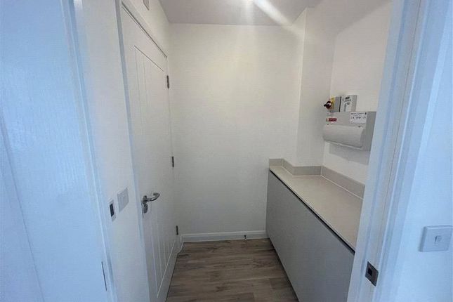 73, Joseph Ward Close, Essex photo 4
