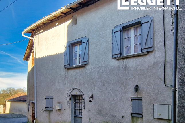 Villa for sale in Lesterps, Charente, Nouvelle-Aquitaine