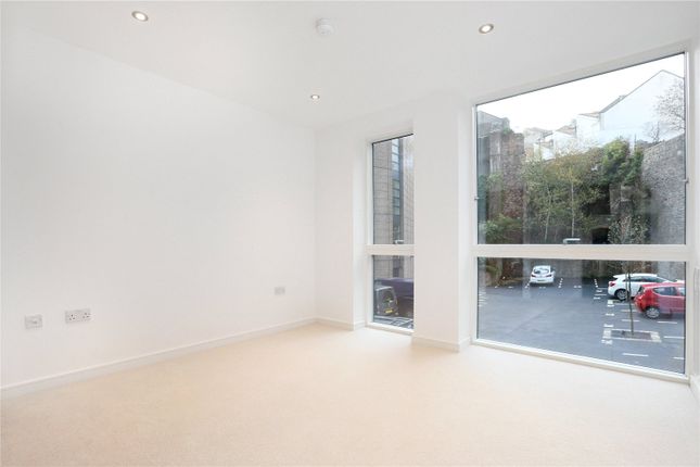 Apartment 103,, Number One Bristol, Bristol photo 4