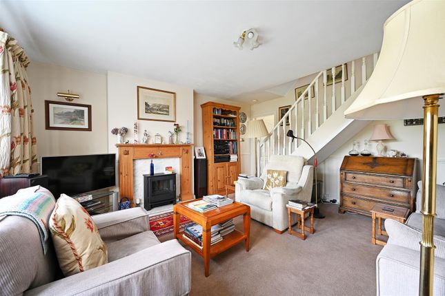 22, Wentworth Road, Dronfield photo 3