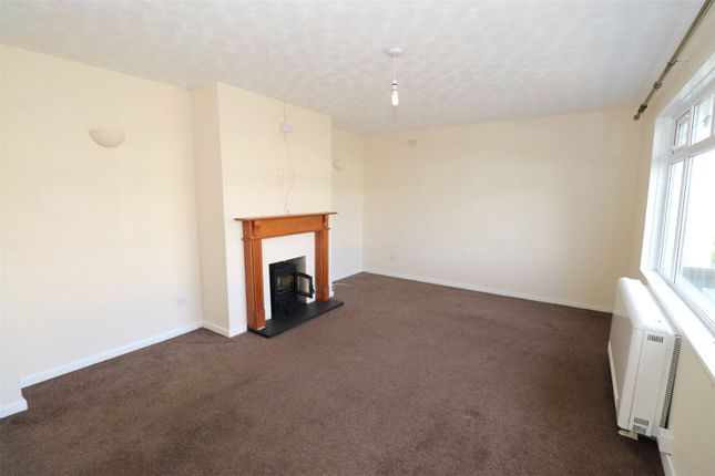 Bungalow to rent in Tuckers Park, Bradworthy, Holsworthy