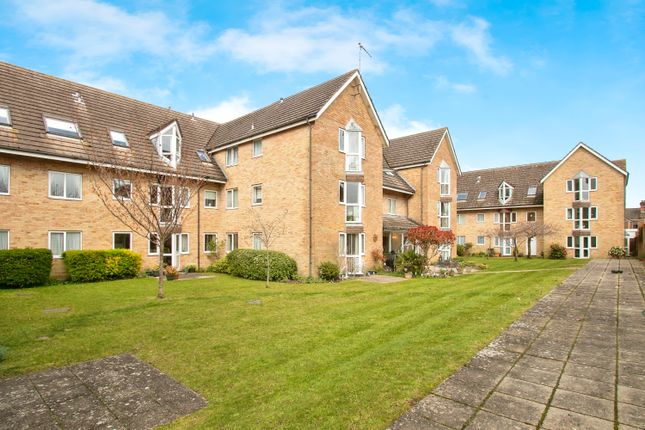 Flat for sale in Sunnyhill Court, Poole, Dorset